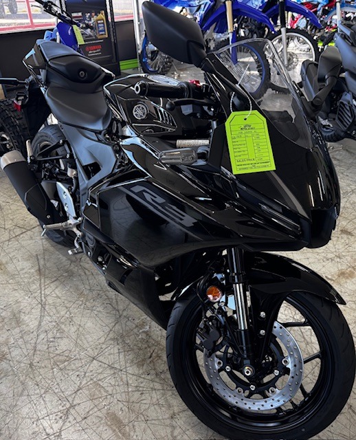 2026 Yamaha YZF-R3 2