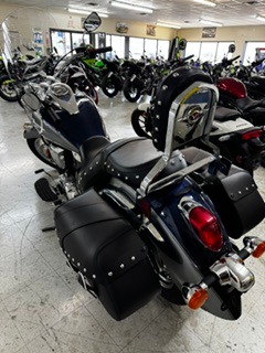 2025 Kawasaki Vulcan® 900 Classic LT 4