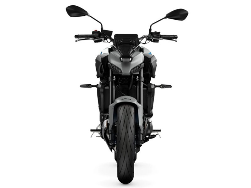 2025 Yamaha MT-07 6