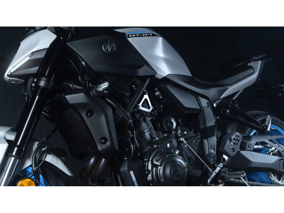 2025 Yamaha MT-07 11