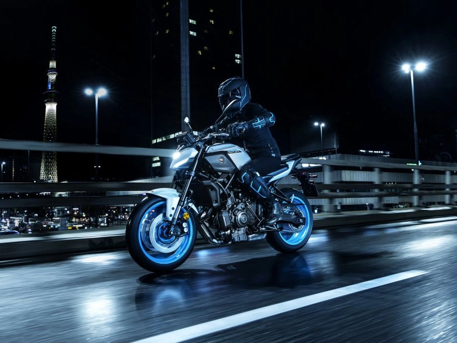 2025 Yamaha MT-07 12