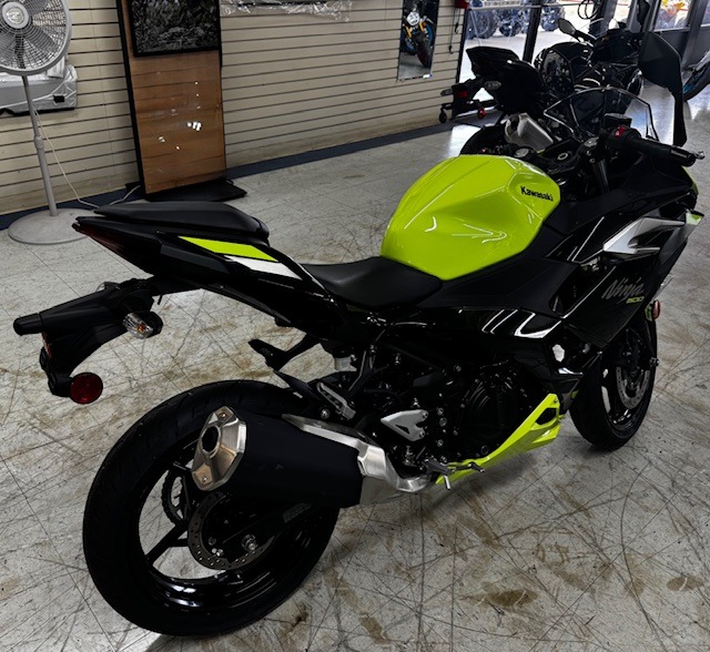 2026 Kawasaki Ninja® 500 ABS 5