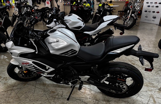 New 2026 Kawasaki Ninja® 650 ABS | Texas Motor Sports