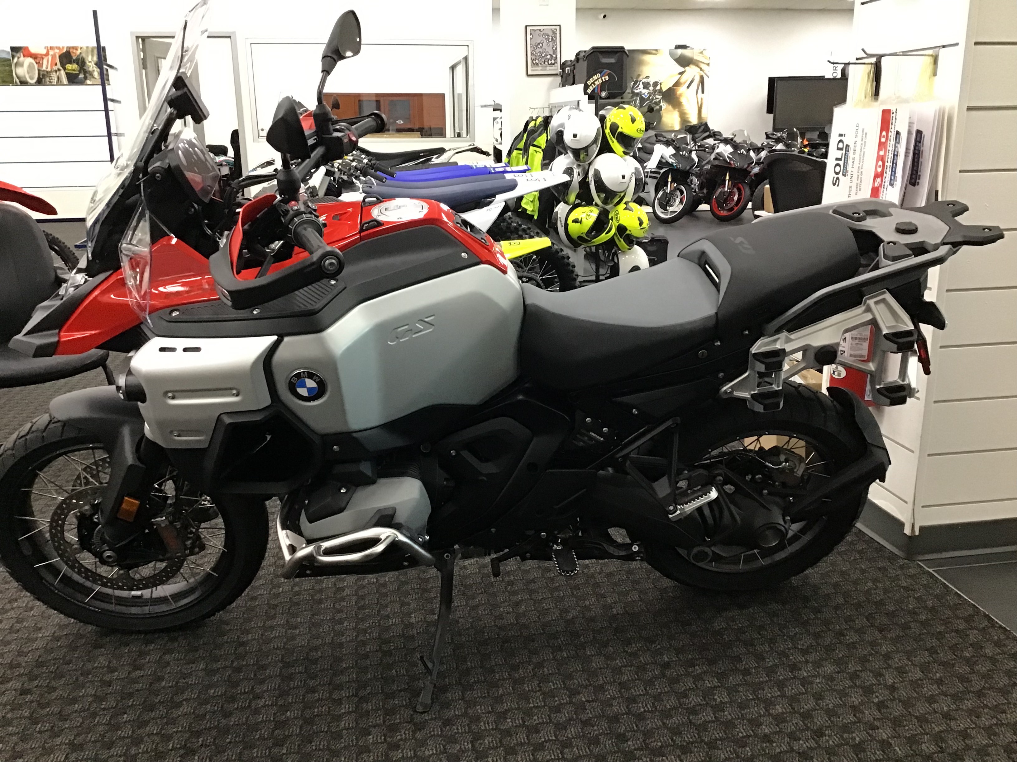 2026 BMW R 1300 GS Adventure 2
