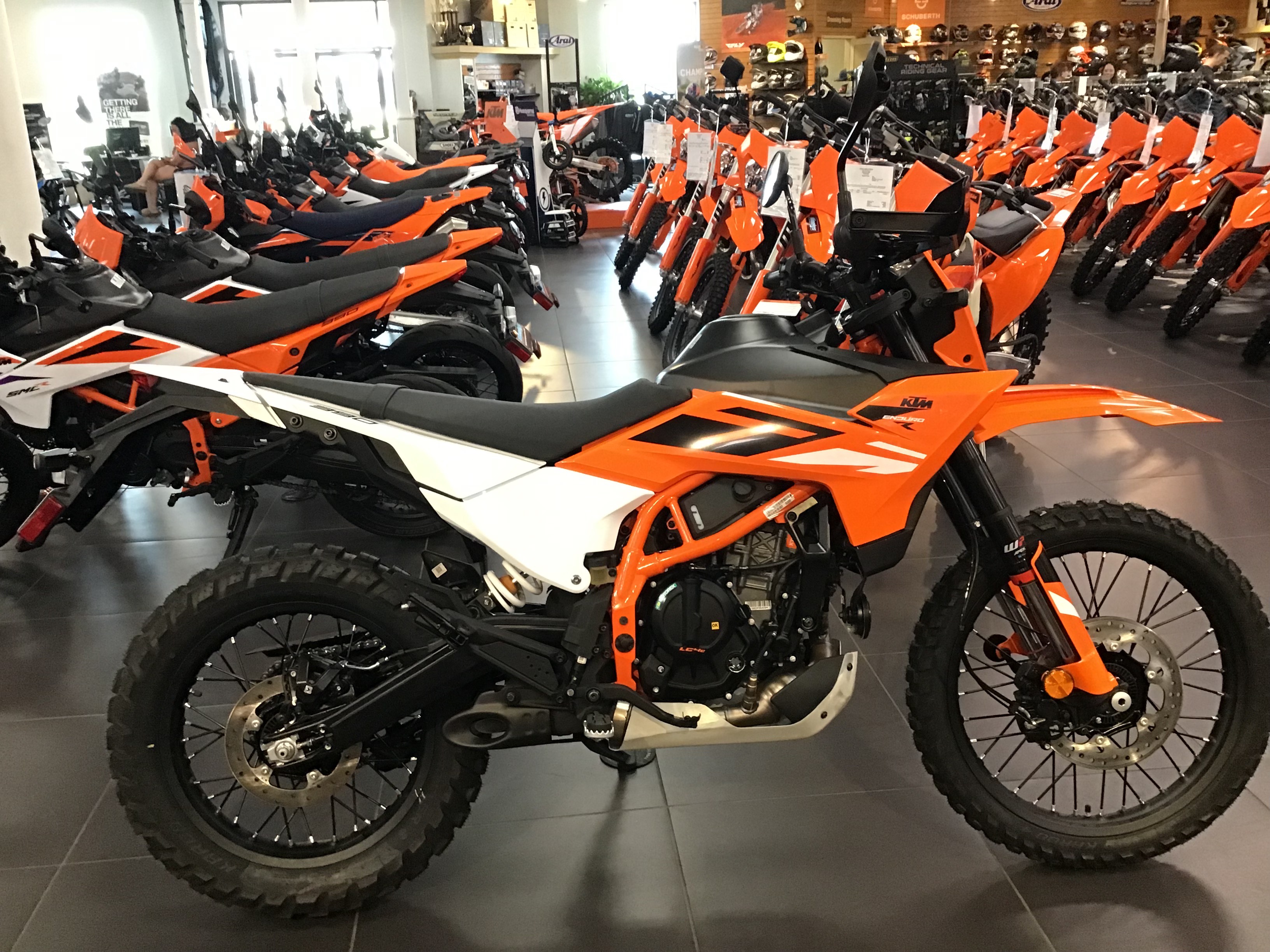 2026 390 Enduro R