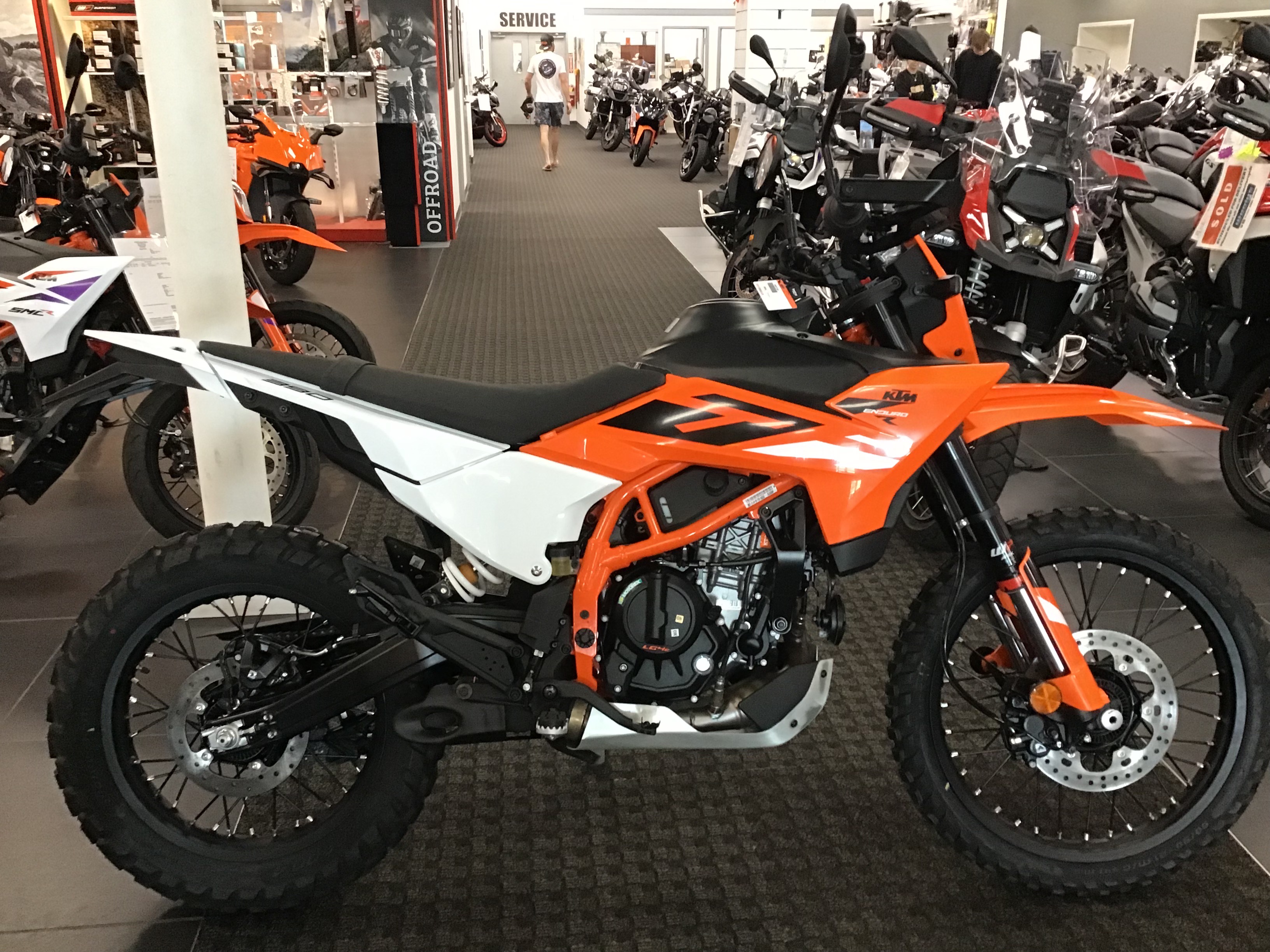 2026 390 Enduro R