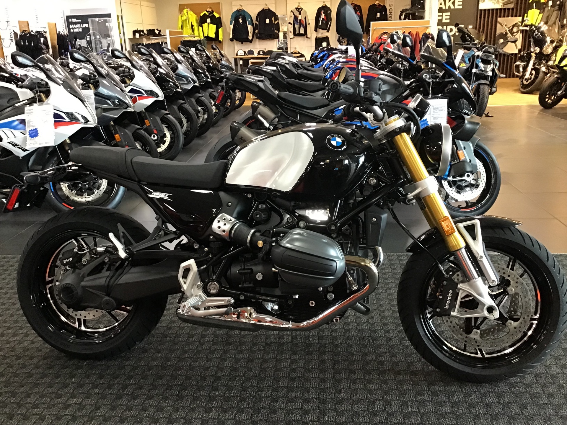 2026 R 12 nineT