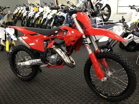 New 2027 GASGAS MC 125, Marietta GA | Specs, Price, Photos | Red