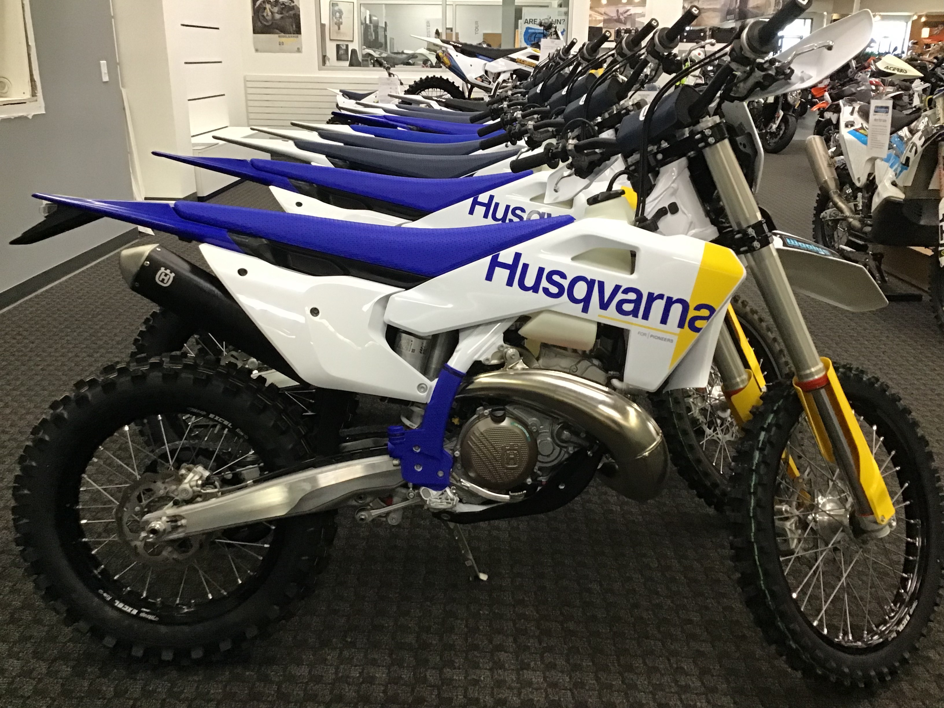 2027 TC 300