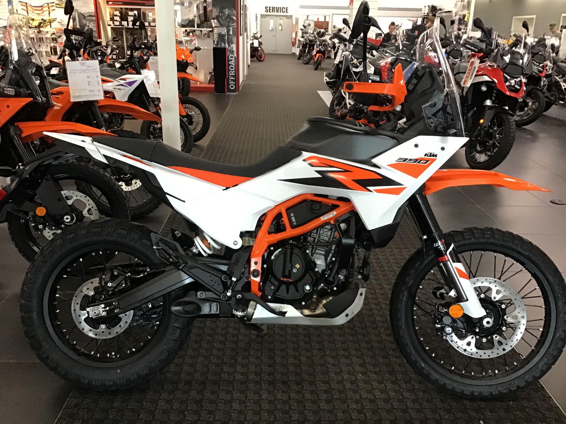2026 390 Adventure R