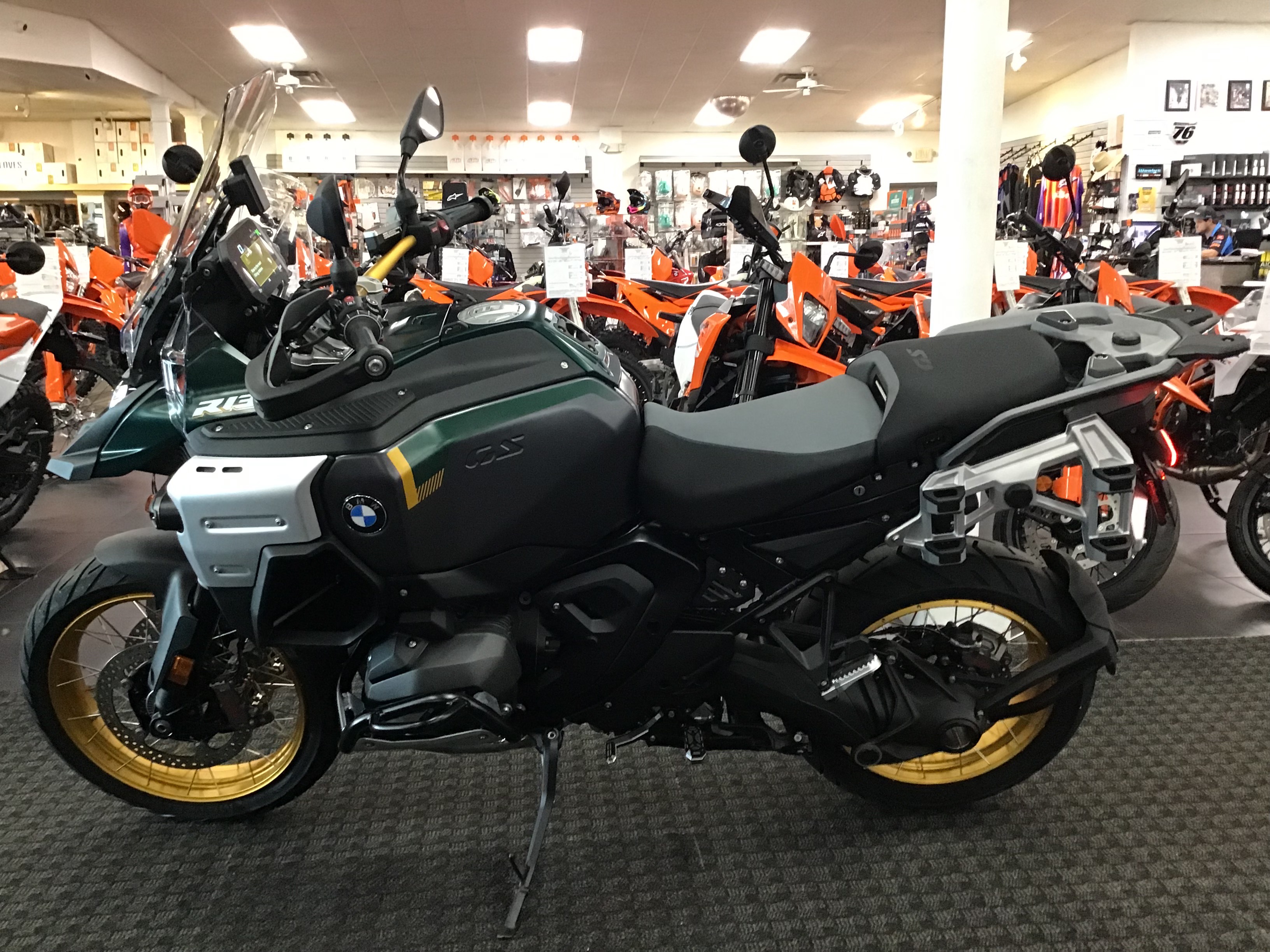 2026 BMW R 1300 GS Adventure 2