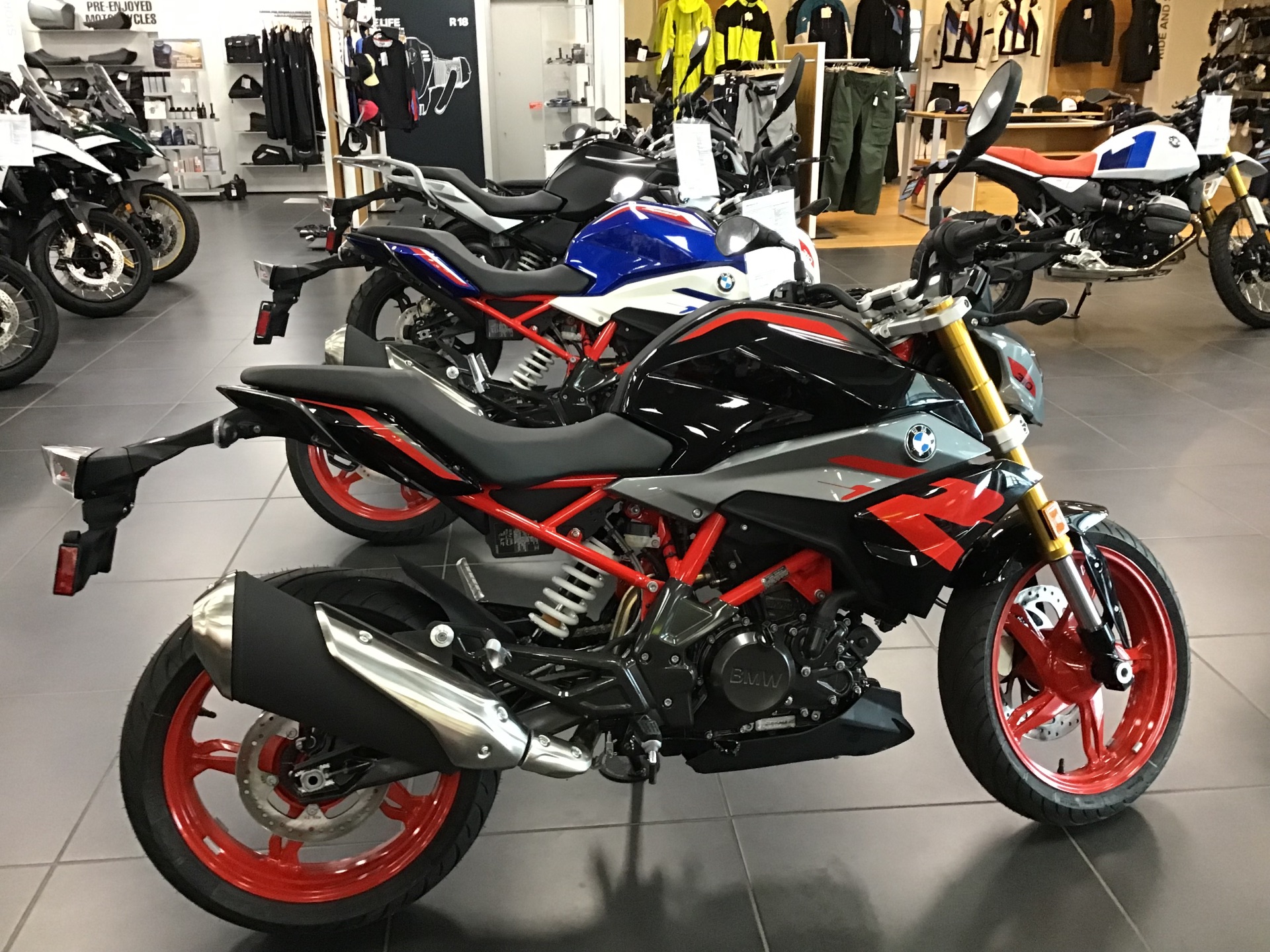 New 2025 BMW G 310 R, Marietta GA | Specs, Price, Photos | Style