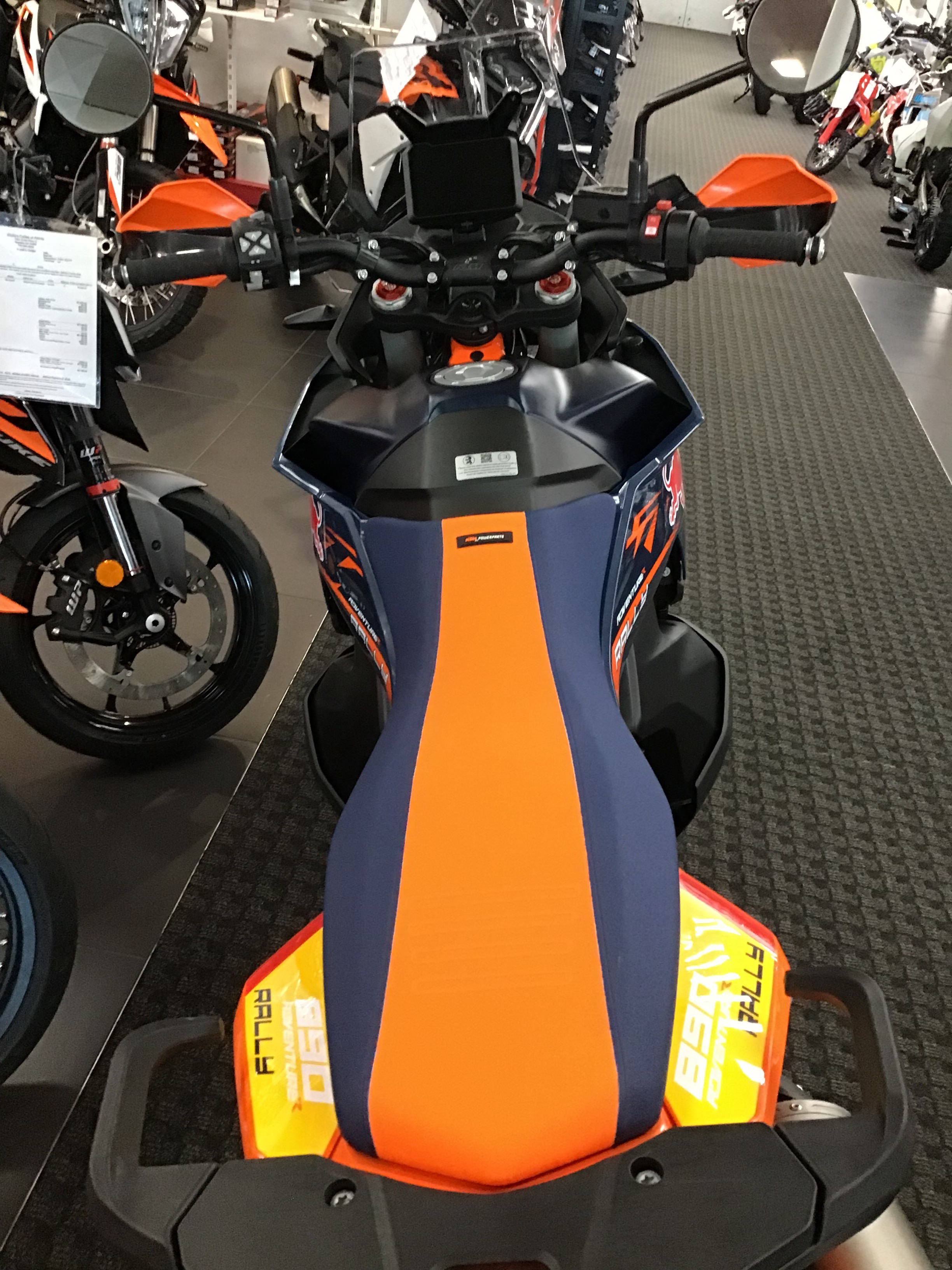 2027 KTM 890 Adventure R Rally 5