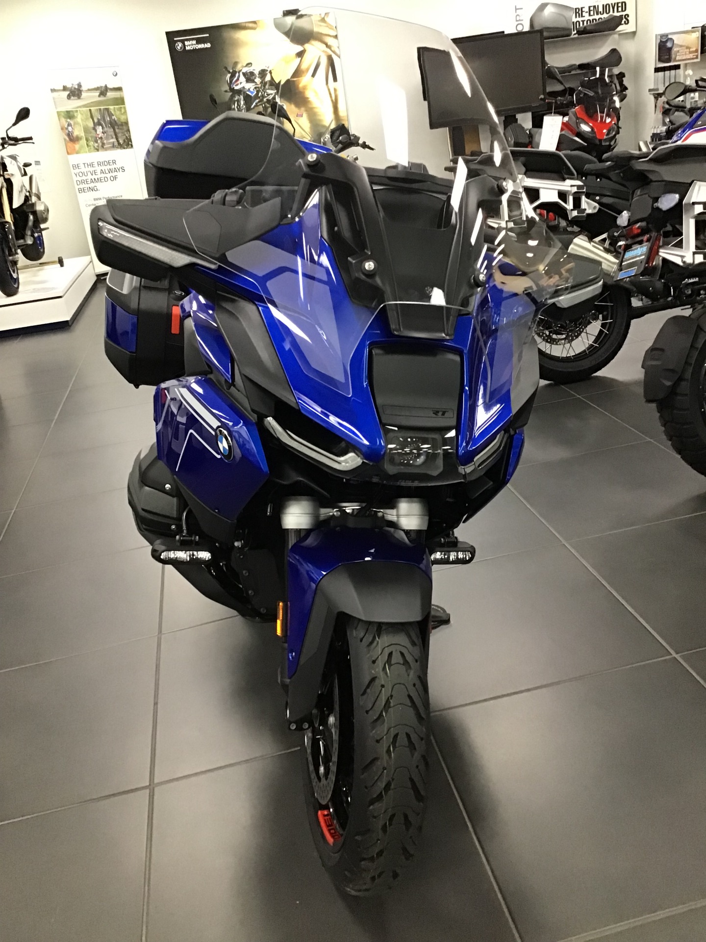 2026 BMW R 1300 RT 3