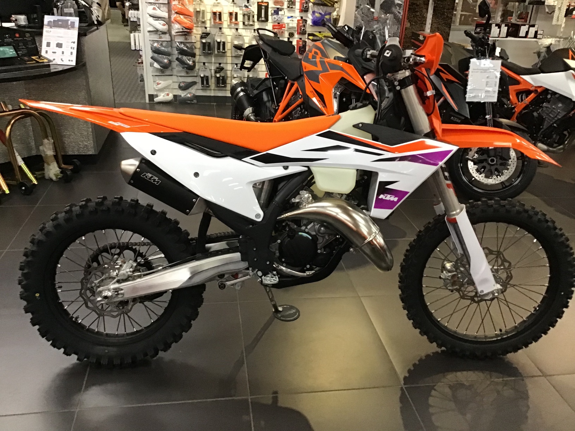 New 2024 KTM 125 XC, Marietta GA | Specs, Price, Photos | Orange
