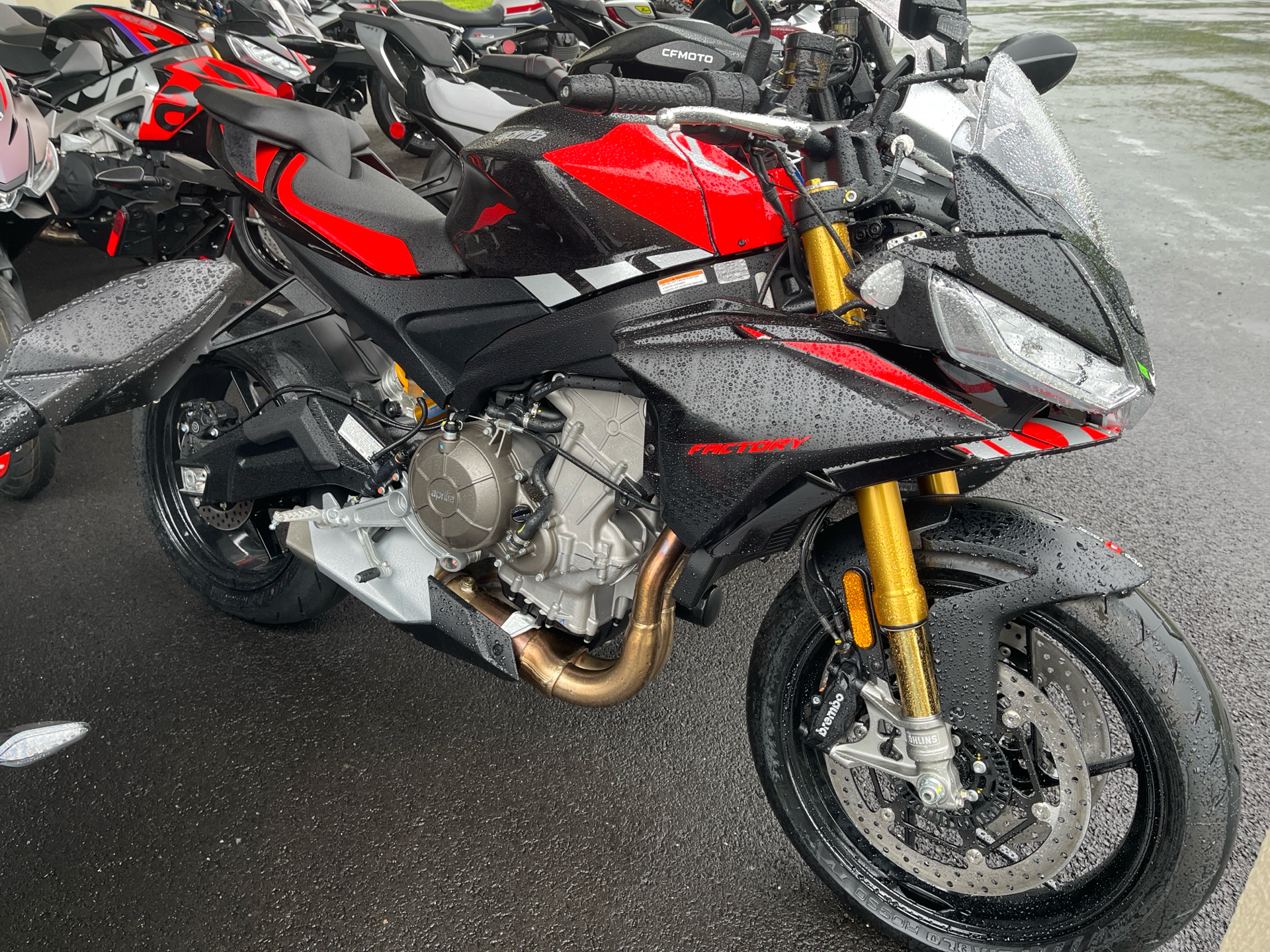 New 2026 Aprilia Tuono 660 Factory Dark Banshee | Motorcycles in