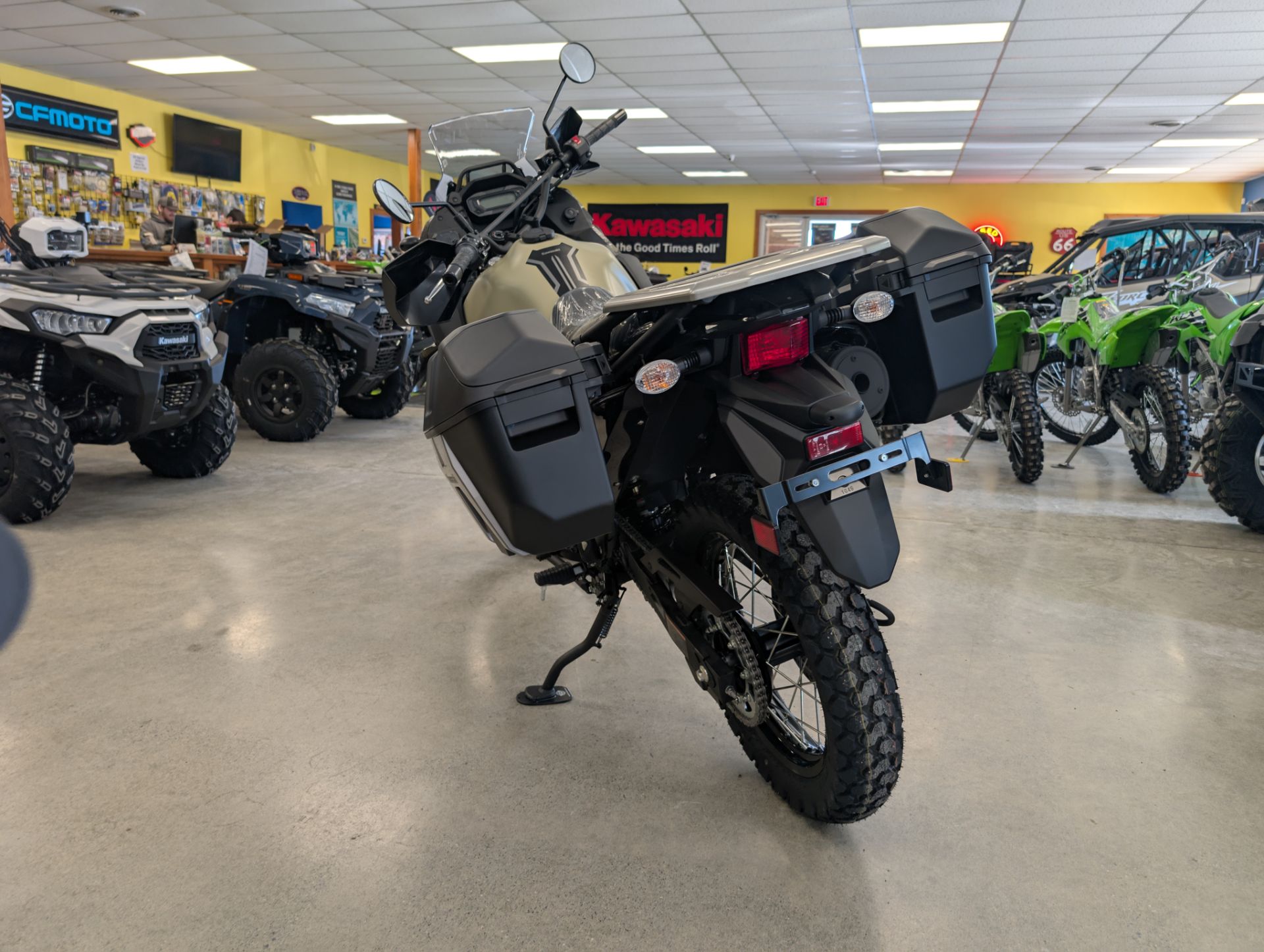 2025 Kawasaki KLR®650 Adventure ABS 3