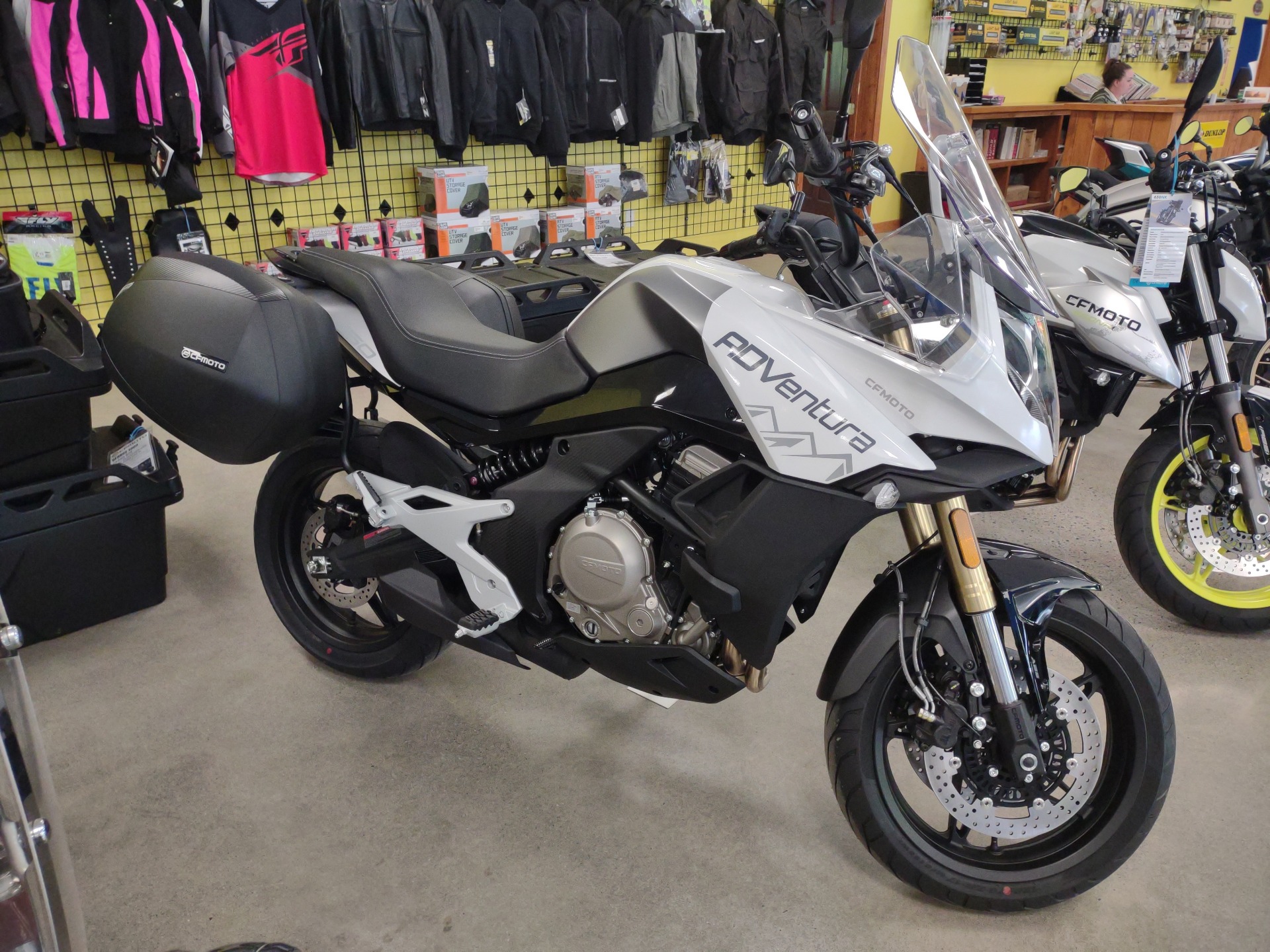 New 2022 CFMOTO 650 Adventura Nebula White / Matte Titanium