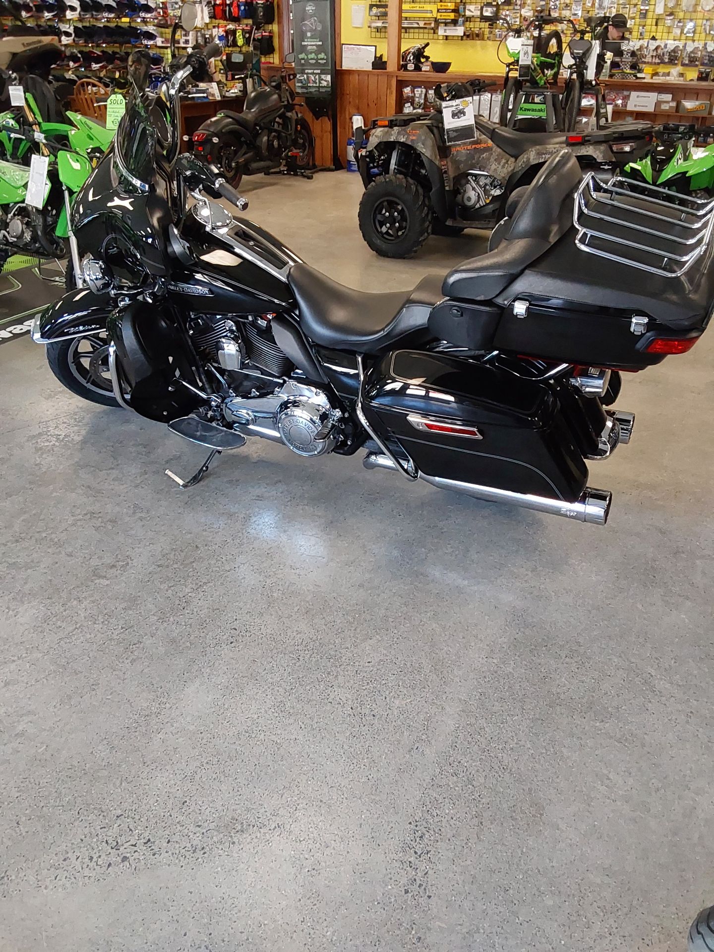 2017 Harley-Davidson Electra Glide® Ultra Classic® 2