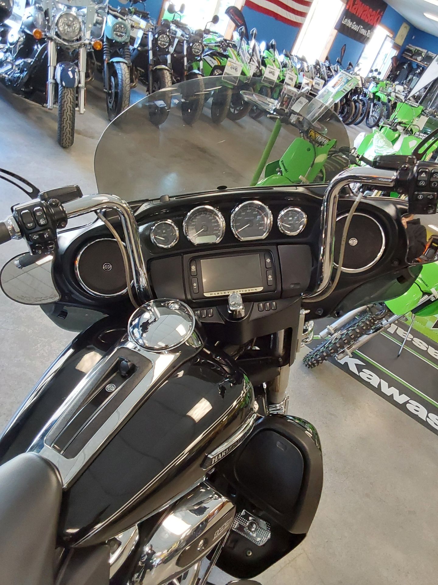 2017 Harley-Davidson Electra Glide® Ultra Classic® 3