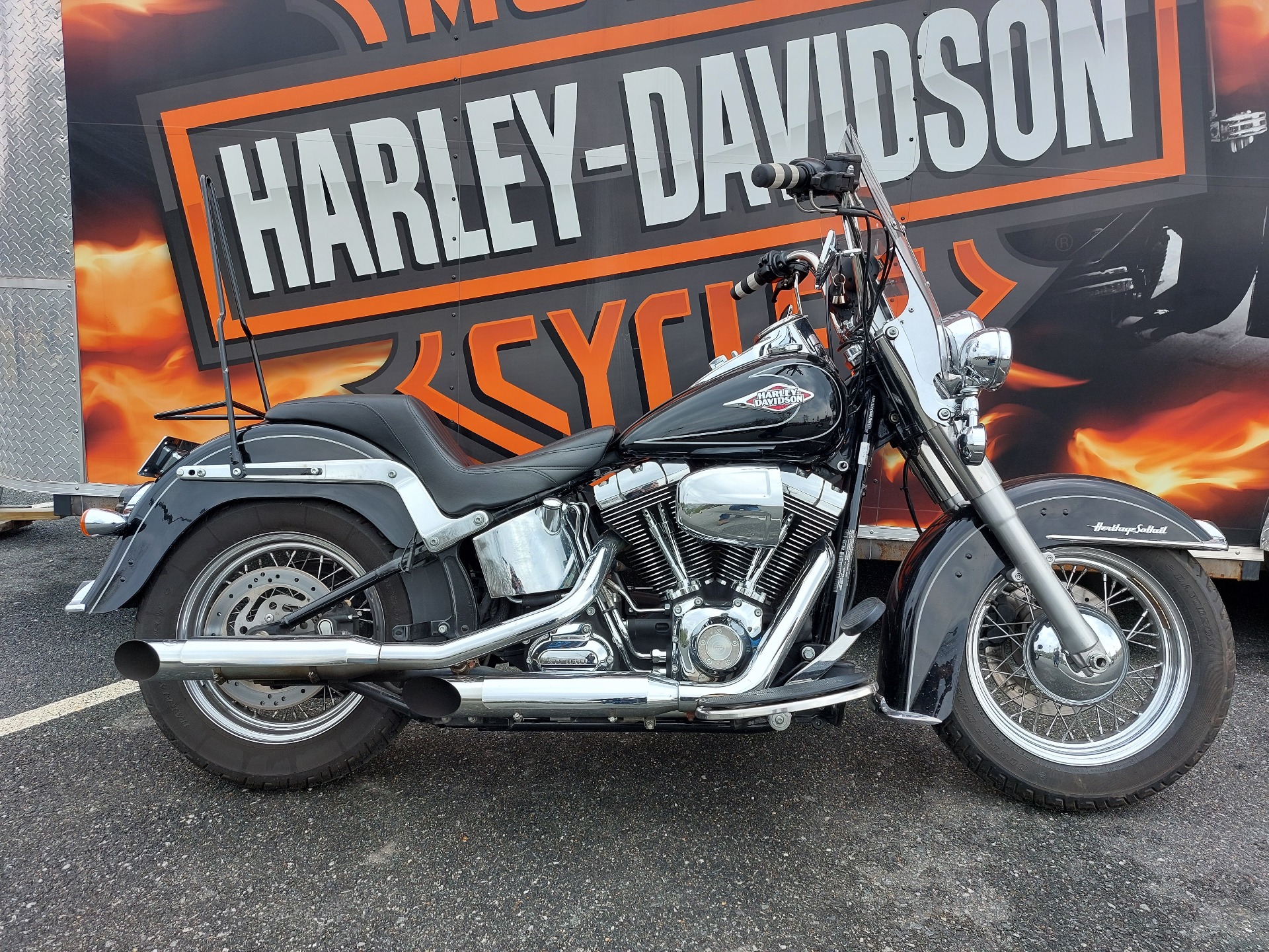 2011 Harley-Davidson Heritage Softail® Classic 3