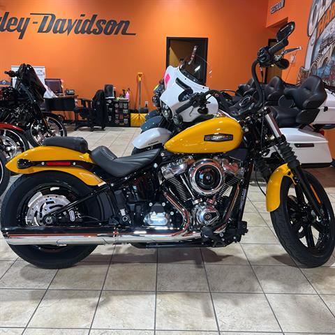 New 2025 Harley-Davidson Street Bob® | Motorcycles in