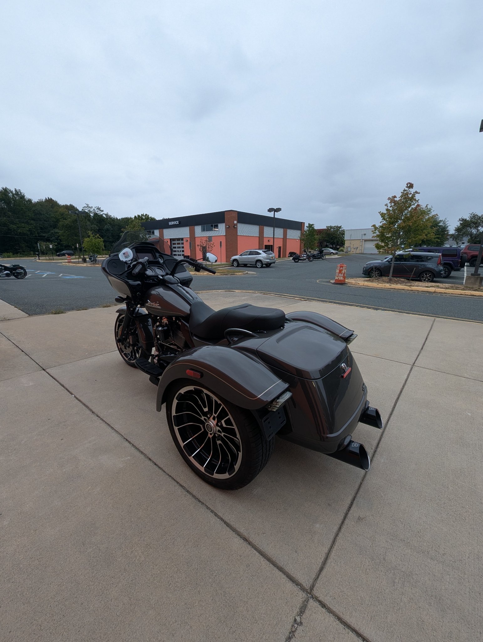 2023 Harley-Davidson Road Glide® 3 7