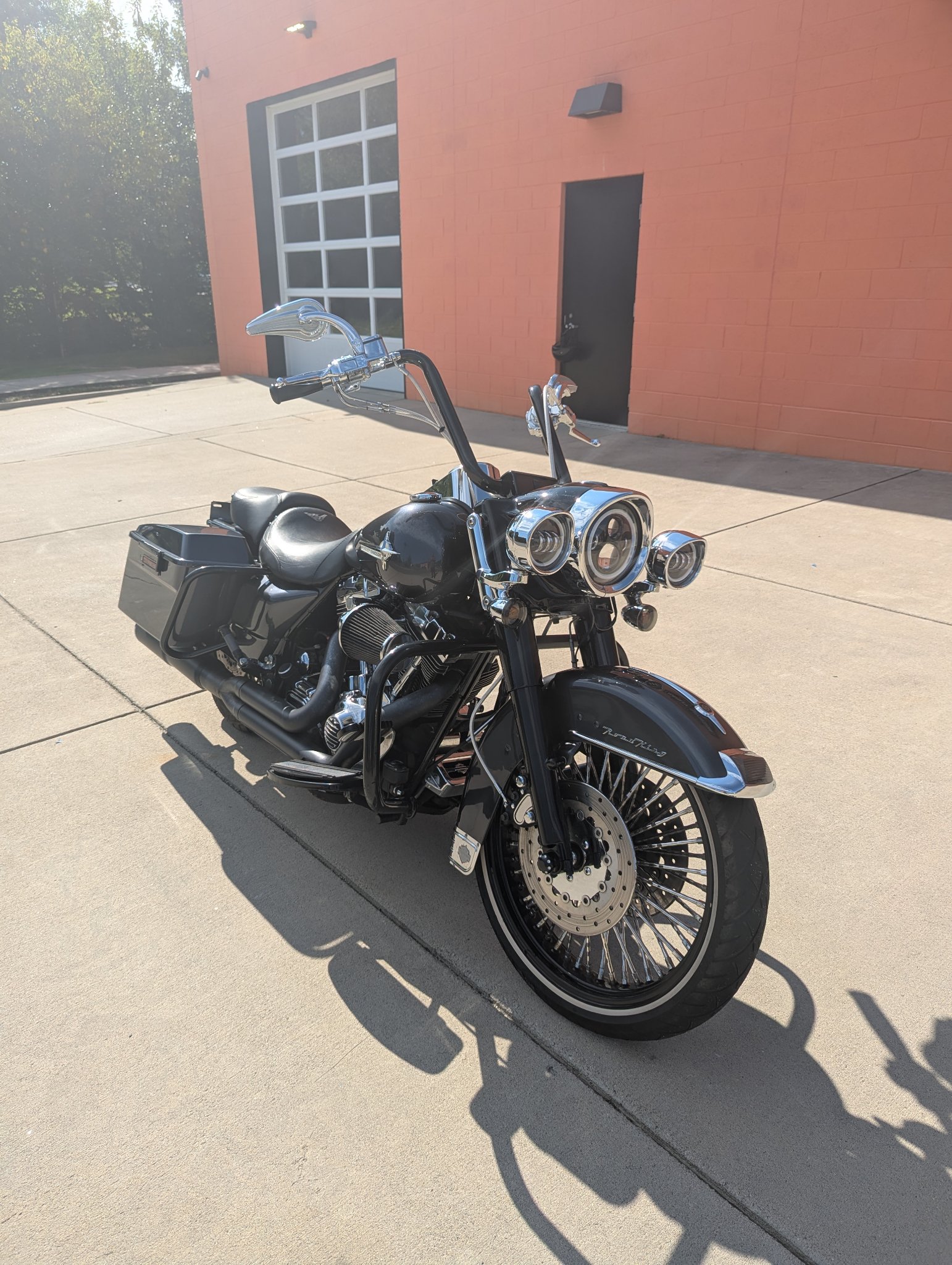 2005 Harley-Davidson FLHRCI Road King® Classic 3