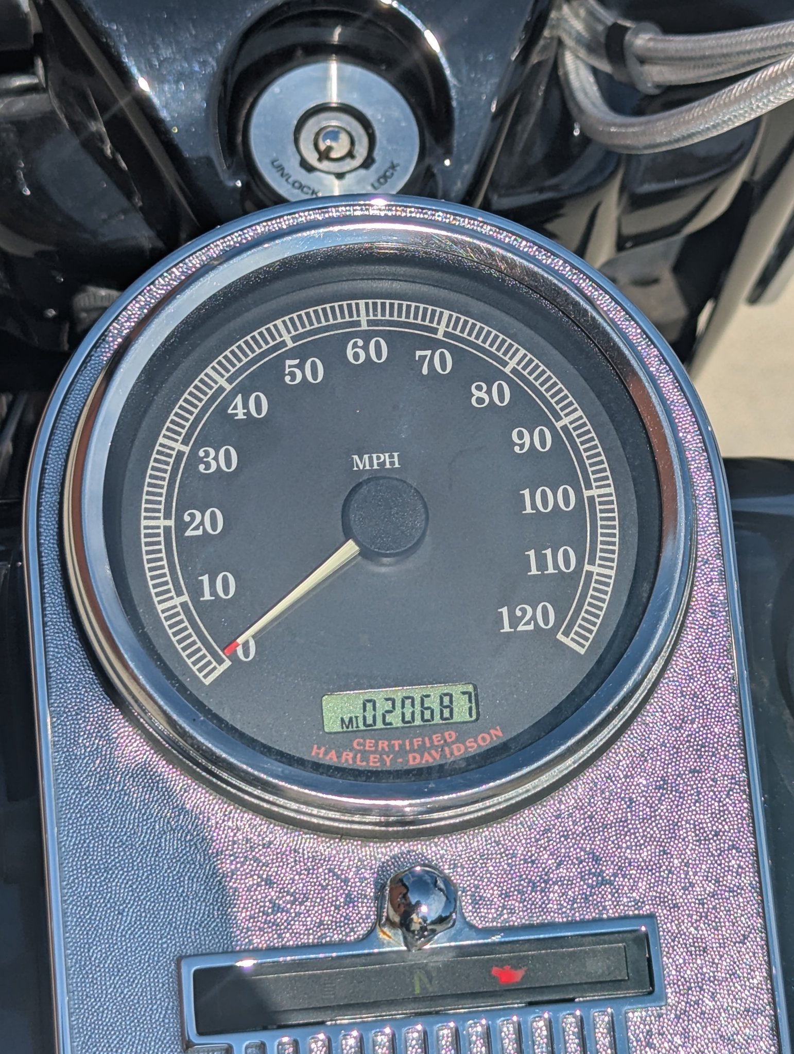 2005 Harley-Davidson FLHRCI Road King® Classic 10