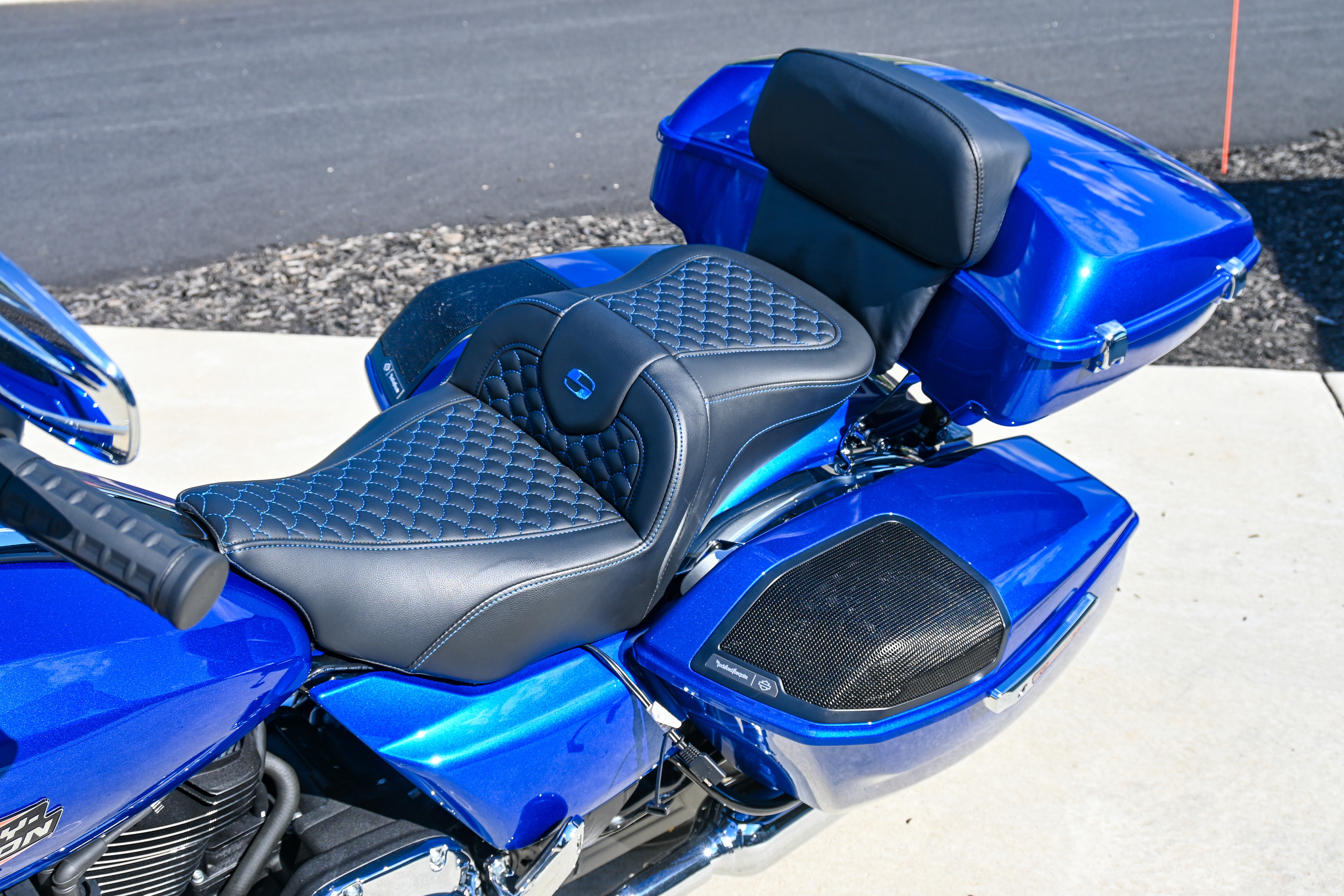 2025 Harley-Davidson Road Glide® 7