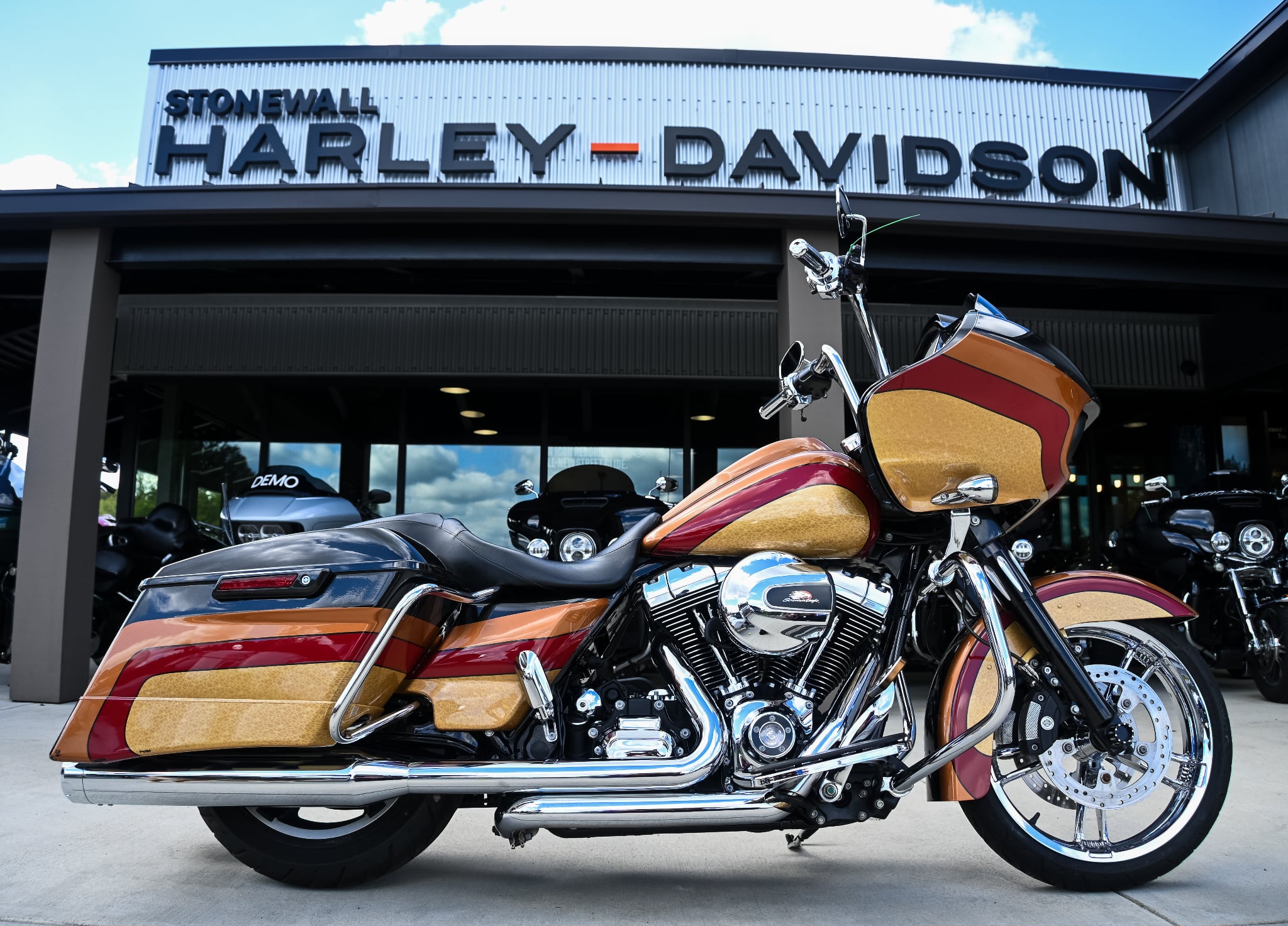 Used 2016 Harley-Davidson Road Glide® Special custom burgandy