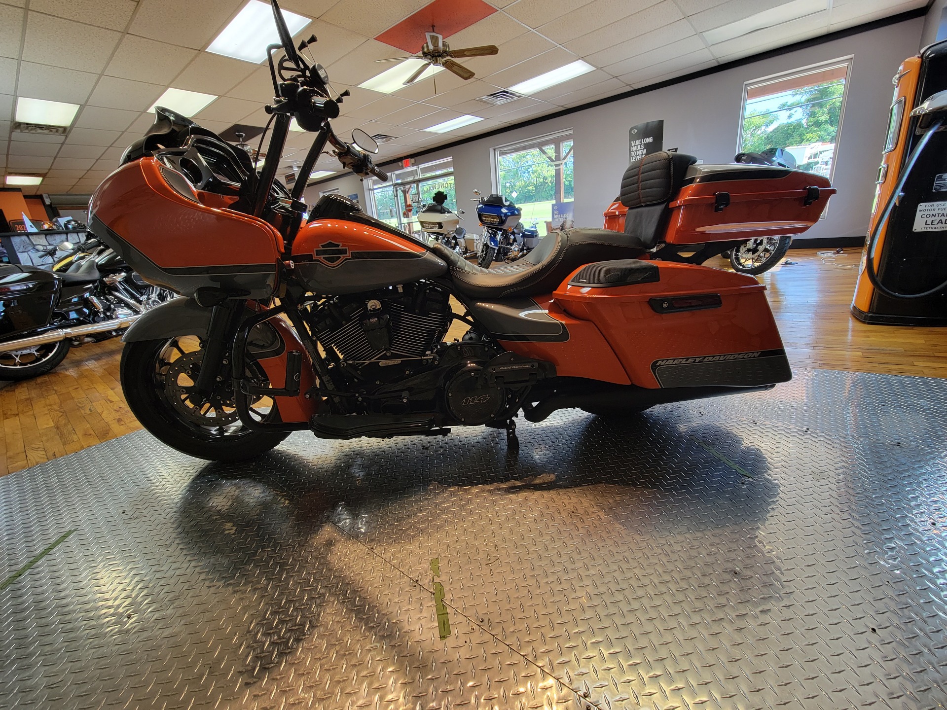 Orange 2019 Street Glide For Sale New 2023 Harley-Davidson CVO
