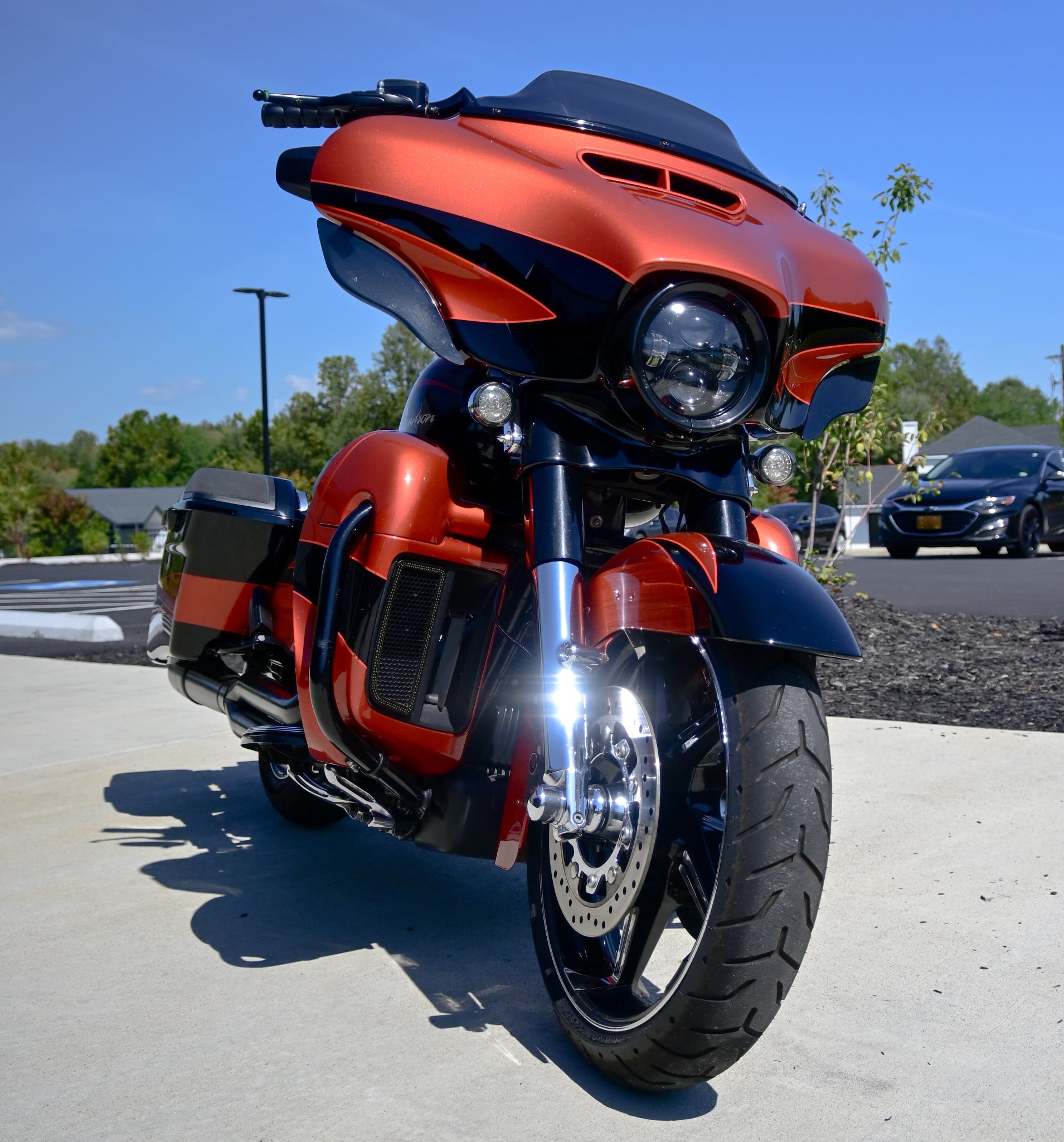 2017 Harley-Davidson CVO Street Glide® 2