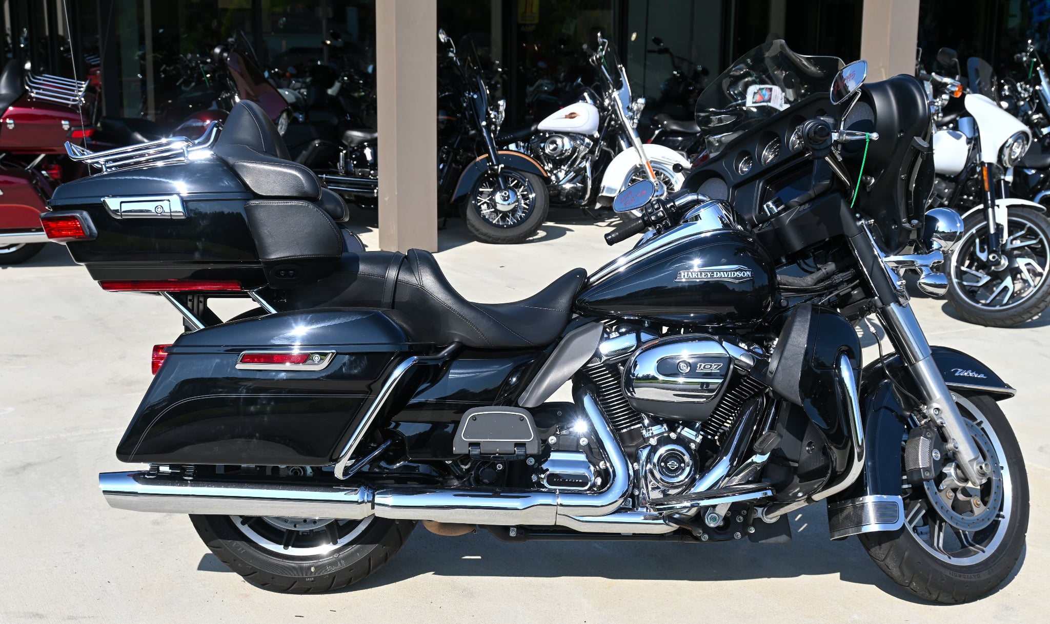 2019 Harley-Davidson Electra Glide® Ultra Classic® 3