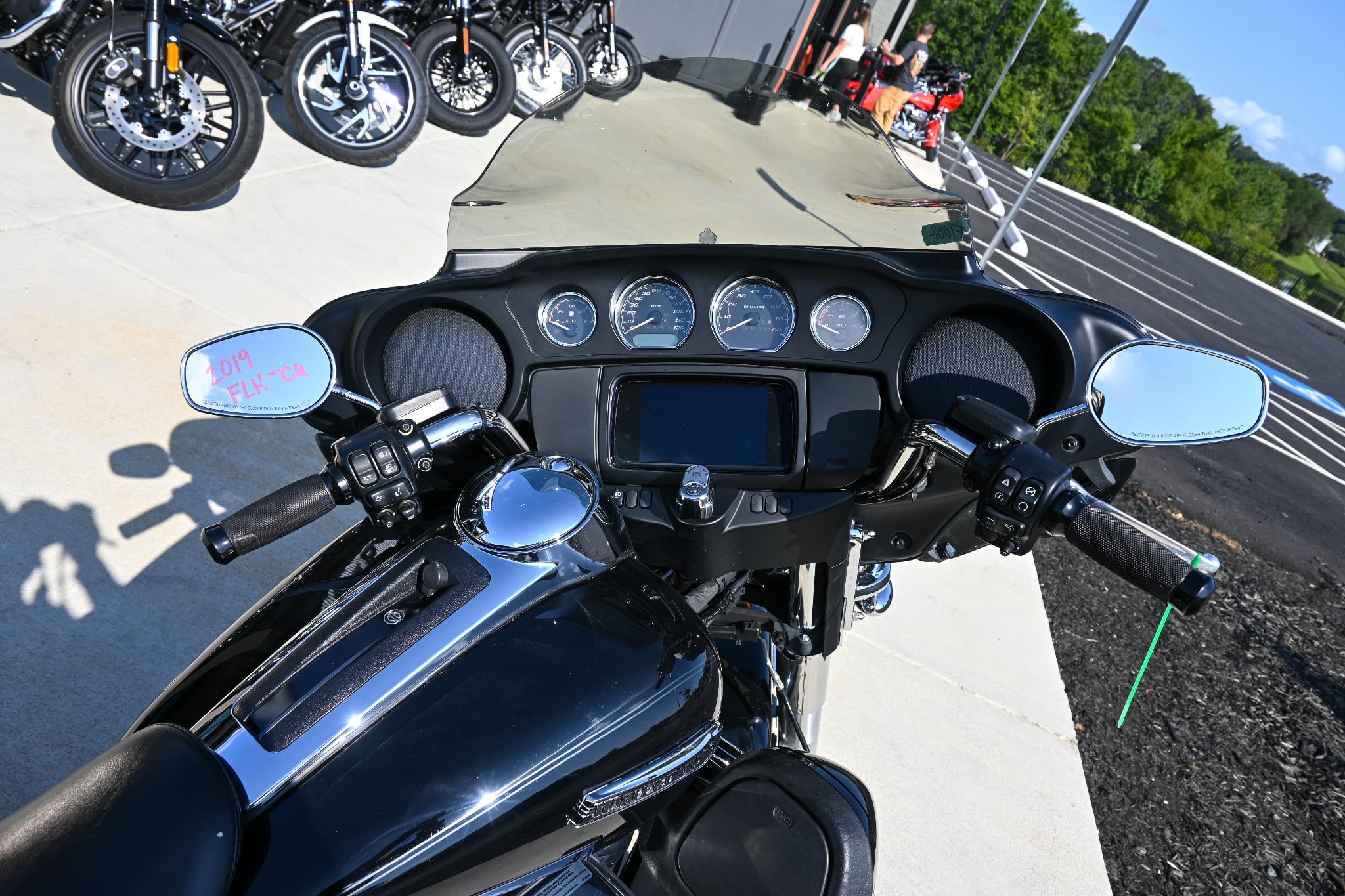 2019 Harley-Davidson Electra Glide® Ultra Classic® 7