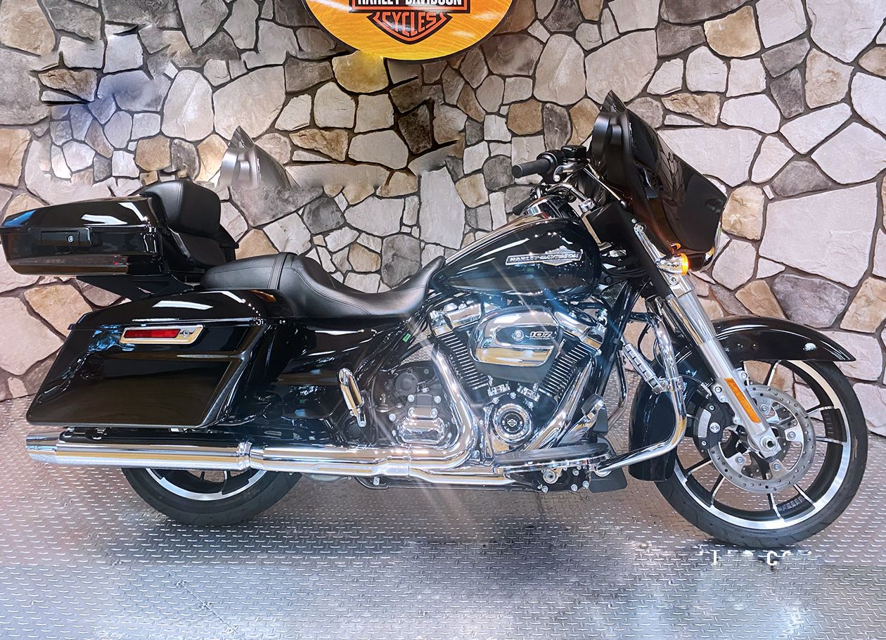 Glide Standard Difference Between Electra Glide And Street Glide