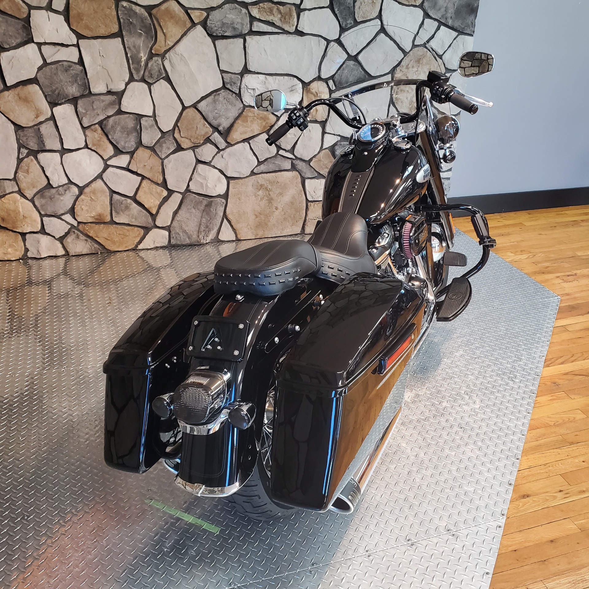 Used 2021 Harley-Davidson Heritage Classic 114 Vivid Black