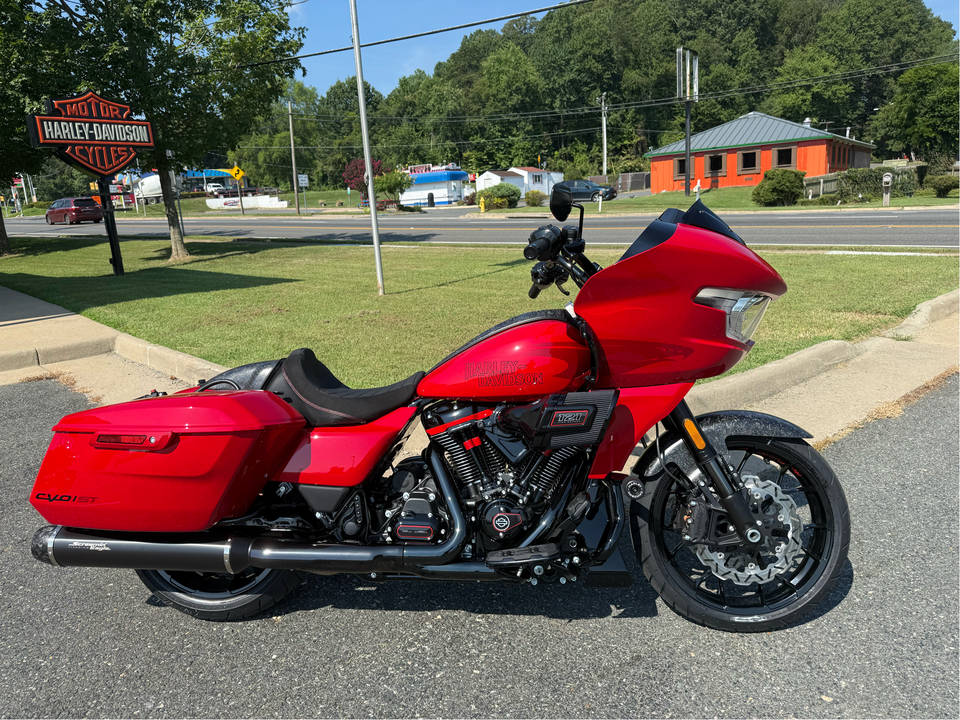 New 2025 Harley-Davidson CVO™ Road Glide® ST Rally Red