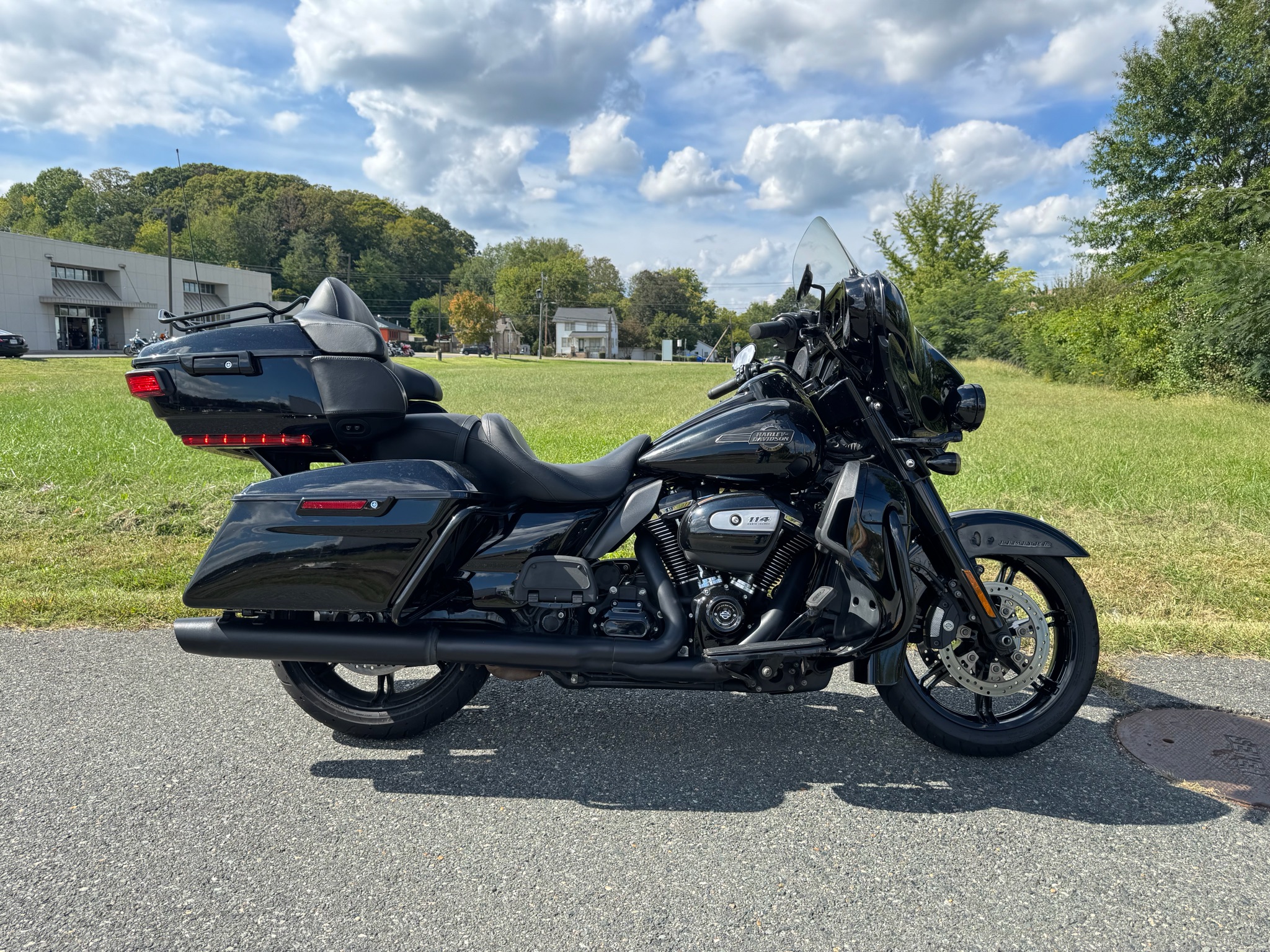 Used 2023 Harley-Davidson Ultra Limited Vivid Black (Black Finish