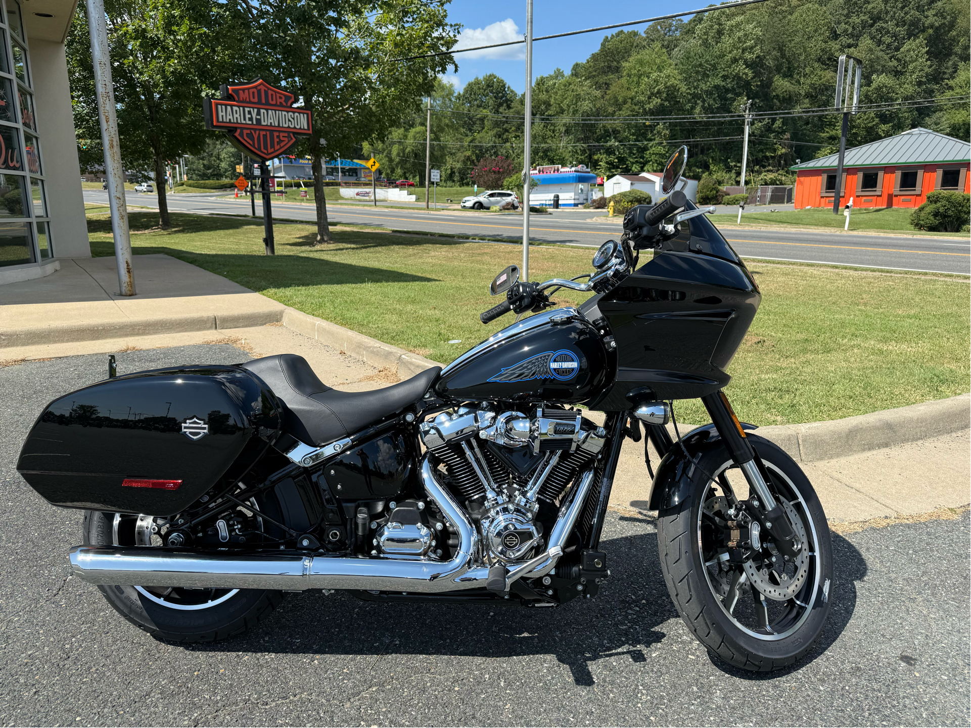 New 2025 Harley-Davidson Low Rider® ST Vivid Black (Chrome Finish