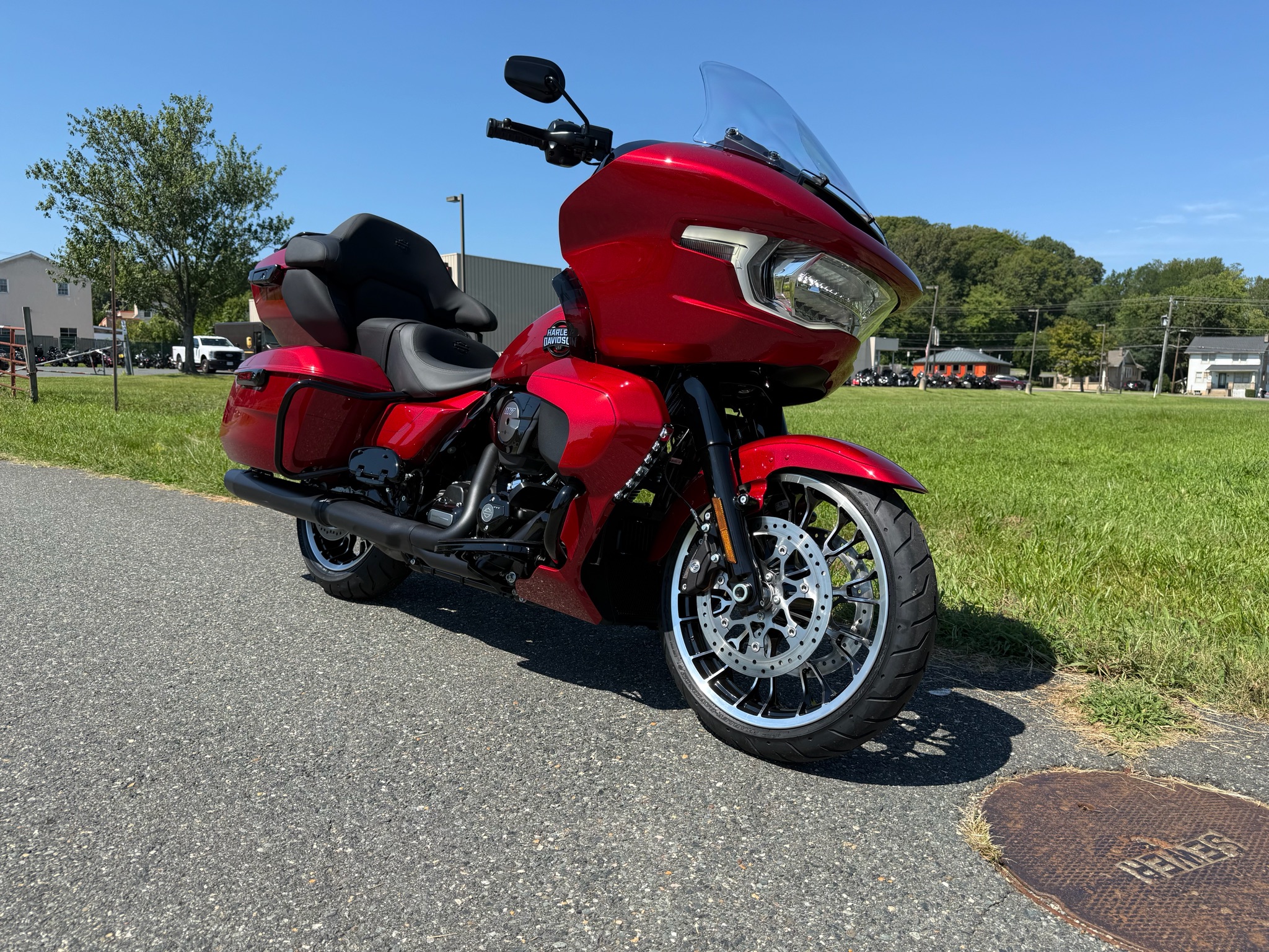 2026 Harley-Davidson Road Glide® Limited 3