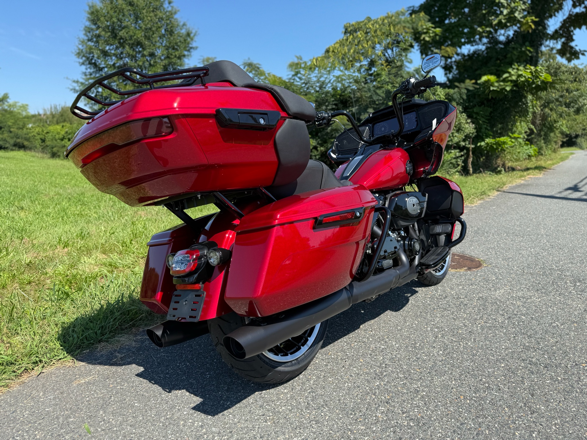2026 Harley-Davidson Road Glide® Limited 8
