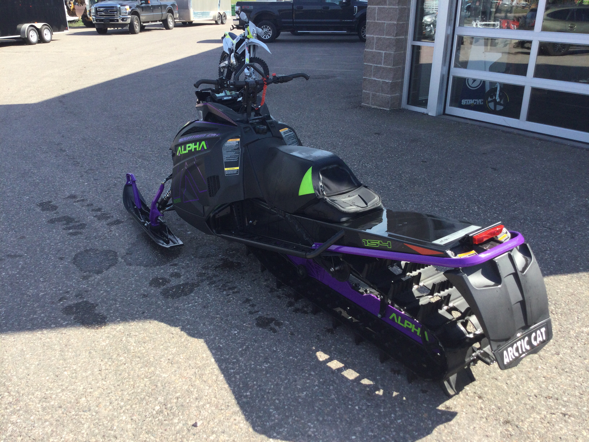 New 2019 Arctic Cat M 8000 Mountain Cat Alpha One 154