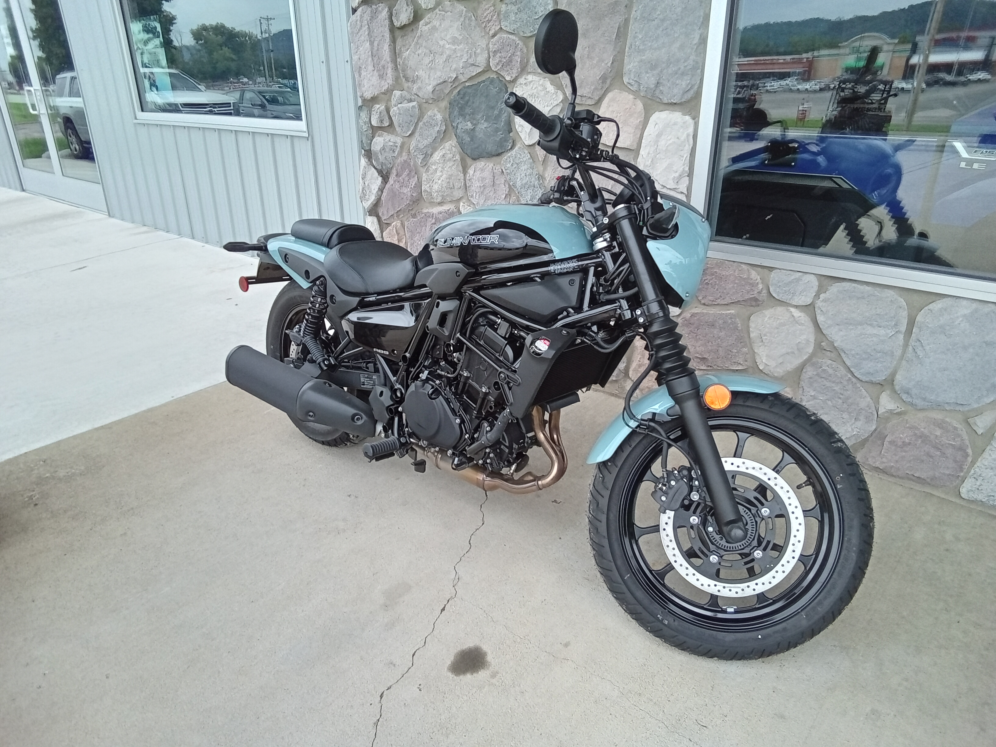 2025 Eliminator SE ABS