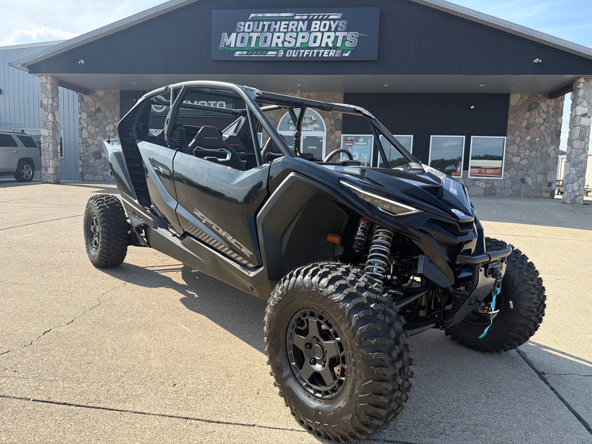 2026 CFMOTO ZFORCE Z10-4