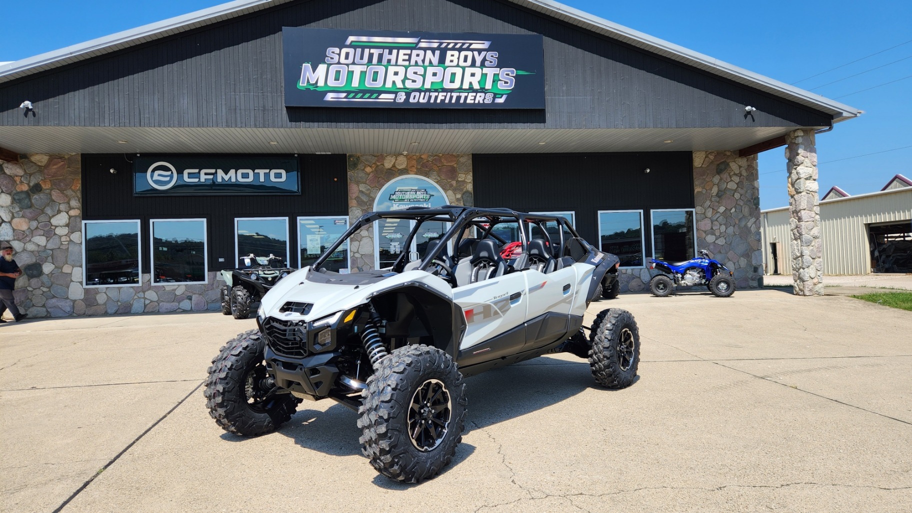 2026 Kawasaki Teryx®4 H2 1