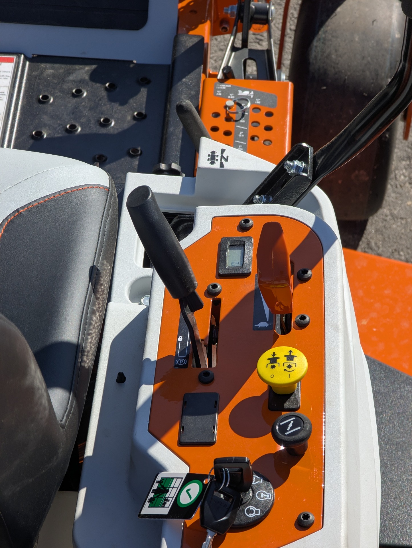 New 2024 Stihl RZ 261 61 in. Briggs & Stratton 25 hp | Lawn Mowers