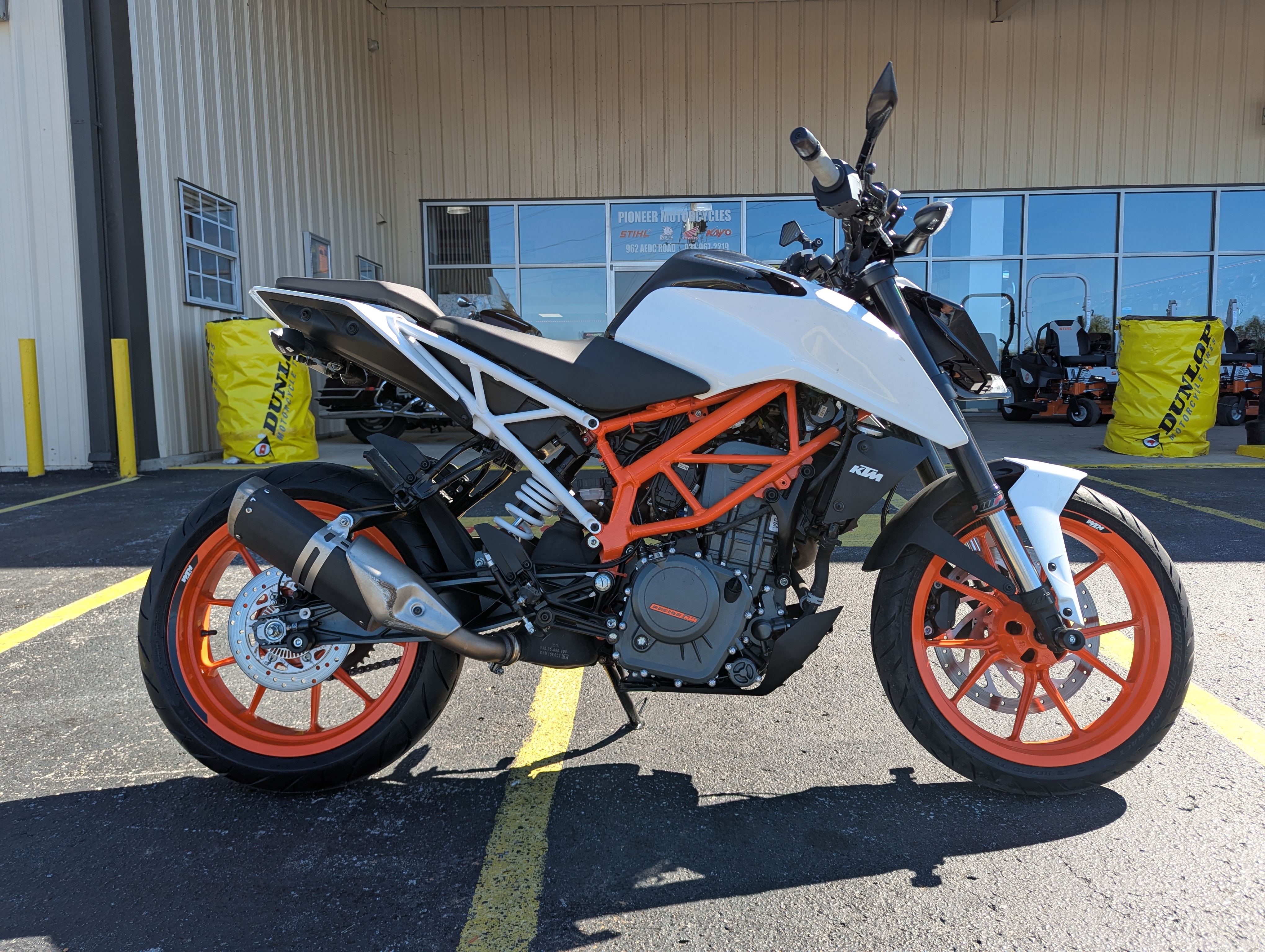 バイク 390duke KTM 390 Duke 2017 vs Kawasaki Ninja ZX-6R 636 2013