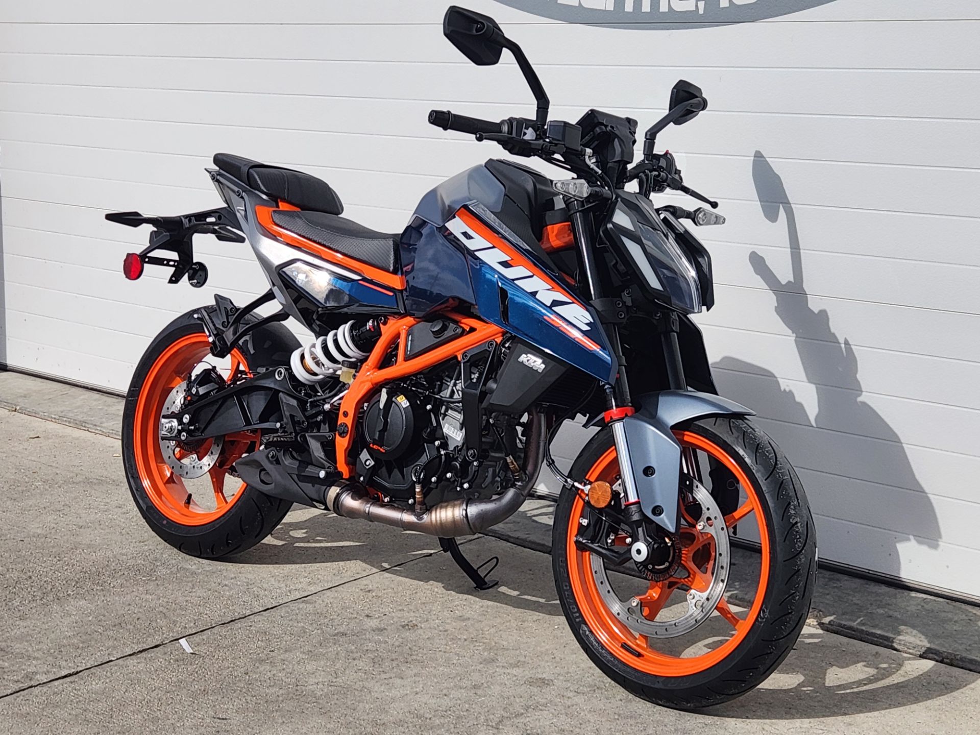 New 2025 KTM 390 Duke, Atlantic IA | Specs, Price, Photos | Blue 70864