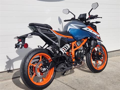 New 2025 KTM 390 Duke, Atlantic IA | Specs, Price, Photos | Blue 70864